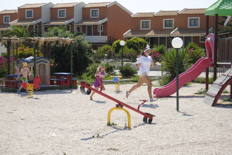 קאונופטרה Ionian Sea Hotel & Villas - Aqua Park מראה חיצוני תמונה