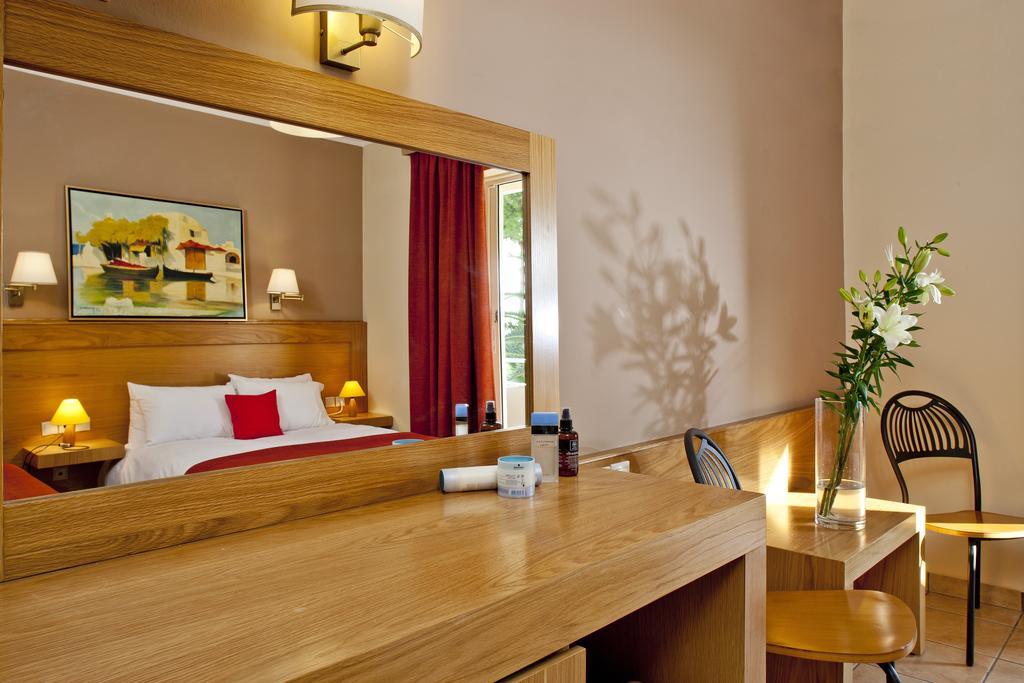 קאונופטרה Ionian Sea Hotel & Villas - Aqua Park חדר תמונה