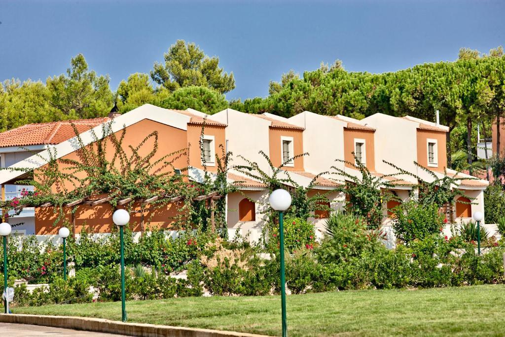 קאונופטרה Ionian Sea Hotel & Villas - Aqua Park מראה חיצוני תמונה